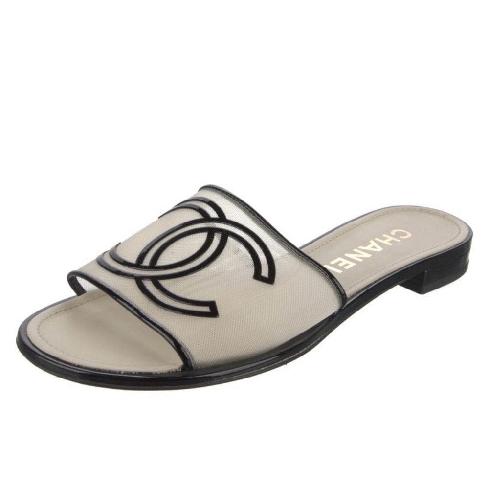 Chanel slides